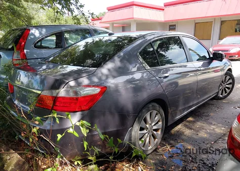 2013 Honda Accord Ex-L z USA, uszkodzony, nr VIN 1HGCR2F8XDA009981